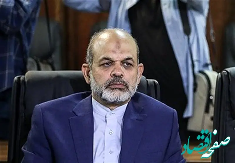 علت عقب‌نشینی وزیر کشور مقابل مجلس چیست؟ | آقایان با اصل تفکیک قوا آشنا هستند؟
