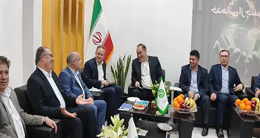 بانک توسعه صادرات ایران حامی صادرکنندگان صنعت پتروشیمی در نمایشگاه پتروکم کیش