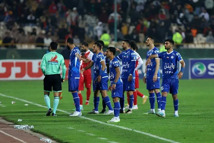 استقلال از دام پرسپولیس با کمک VAR جست ! 