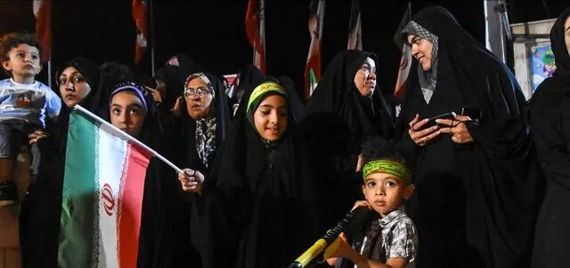 ملت ایران به مذاکرات با غربی‌ها اعتماد نمی کنند