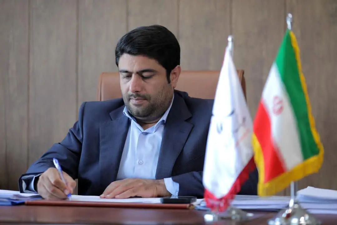 خبرنگاران مسیر اصلاح و توسعه‌ این مرز و بوم را هموار می‌سازند/ اصحاب رسانه در روزهای سخت، امید آفرینند 