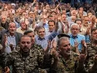 سرداران سپاه سردار قاآنی را محاصره کردند + عکس