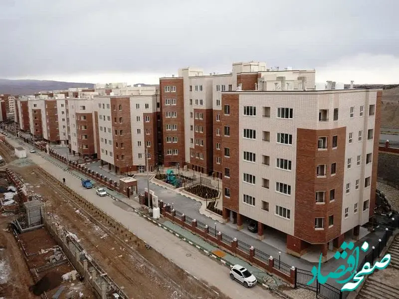 امضای قرارداد ۳۷۳ هزار و ۵۸۲ واحد نهضت ملی در بانک مسکن