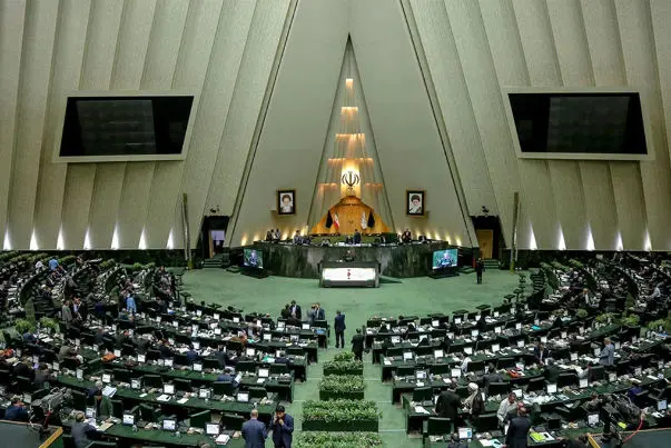 ماجرای افشاگری درباره تقلب در جداول بودجه ۱۴۰۵ به گفته نماینده تهران + ویدئو