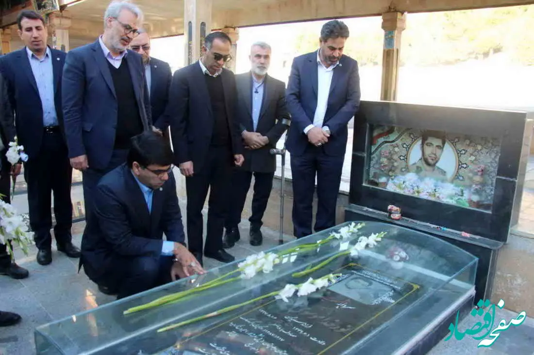 تجدید میثاق مدیرعامل بانک توسعه تعاون با آرمان‌های شهدا