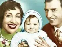 عکس های دیده نشده از آتیلا پسیانی و مادرش