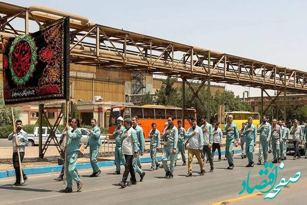 حضور پرشور کارکنان فولاد مبارکه در آیین سوگواری ایام محرم/ ندای «لبیک یا حسین» در بزرگترین مجتمع صنعتی کشور طنین‌انداز شد
