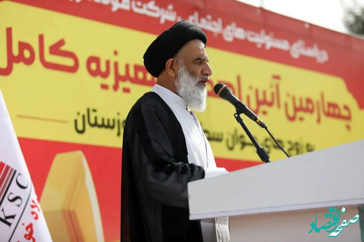 از مسئولان فولاد خوزستان تشکر می کنم و امیدوارم حاصل ازدواج زوج‌های حاضر فرزندانی سالم و صالح باشد