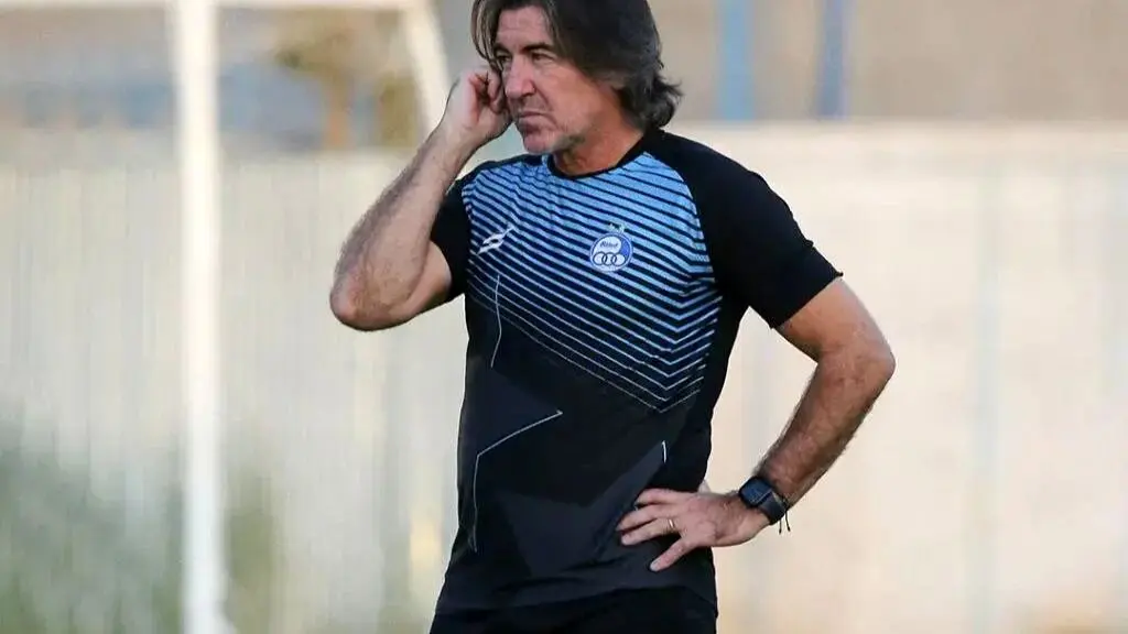 عکس| ساپینتو پس از شکست برابر المحرق؛ تمرین استقلال با چاشنی بحران!