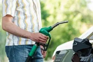 قیمت بنزین برای کدام خودروها حسابی گران می‌شود؟ 