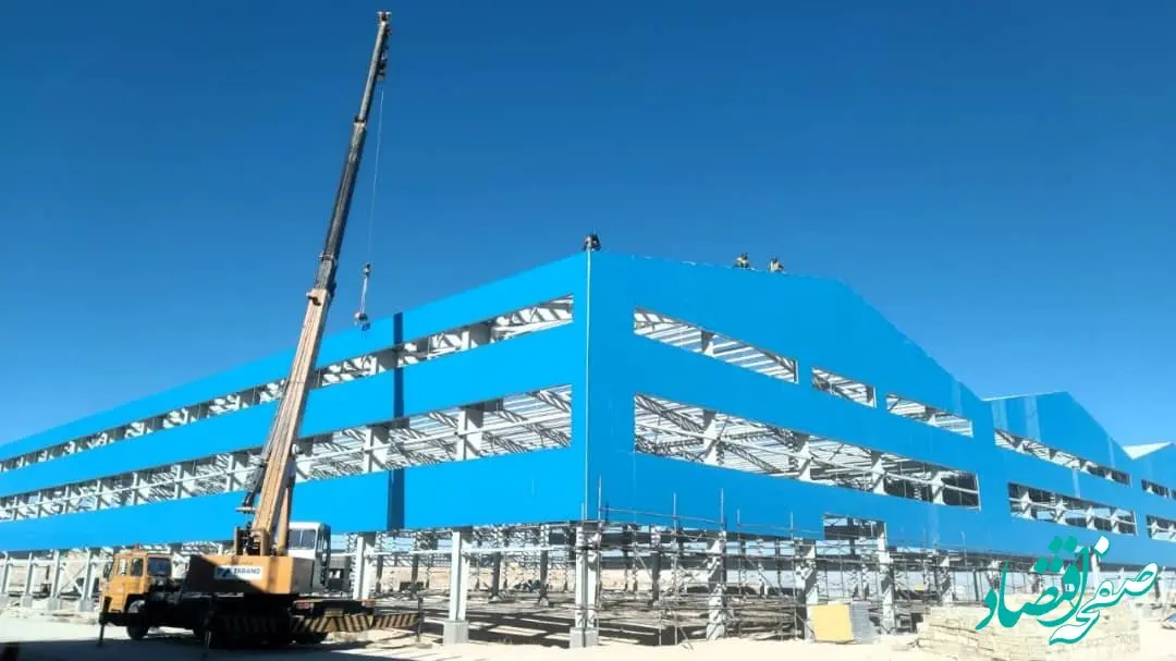 پیشرفت ۲۰ درصدی احداث سالن ذوب و ۵۰ درصدی مهندسی کارخانه فولادسازی قروه