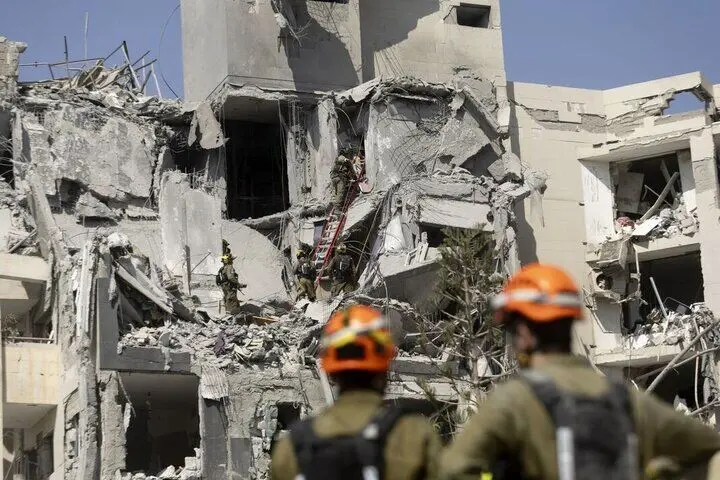 پیامک سپاه پاسداران انقلاب اسلامی به تلفن همراه اسرائیلی ها رسید