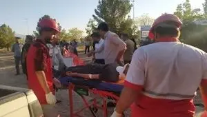 واژگونی وانت مزدا در هفت‌ باغ کرمان چند کشته و مصدوم داشت؟ 