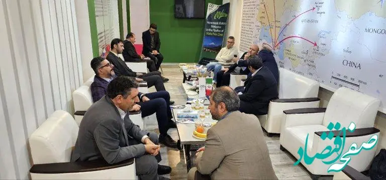 دومین روز از نمایشگاه بین المللی اوراسیا و استقبال چشمگیر فعالان اقتصادی از غرفه منطقه آزاد ماکو