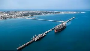 صادرات نفت از جزیره خارک روند عادی دارد