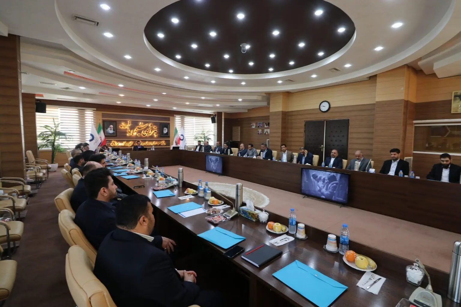  برگزاری نشست هم اندیشی مدیران حراست هلدینگ تاپیکو به میزبانی پتروشیمی شیمی بافت
