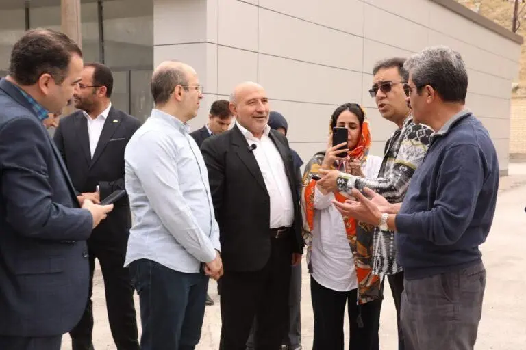 بازتاب میدانی پیشرفت‌ها و چالش‌ها؛ اصحاب رسانه کشور میهمان منطقه آزاد ماکو شدند