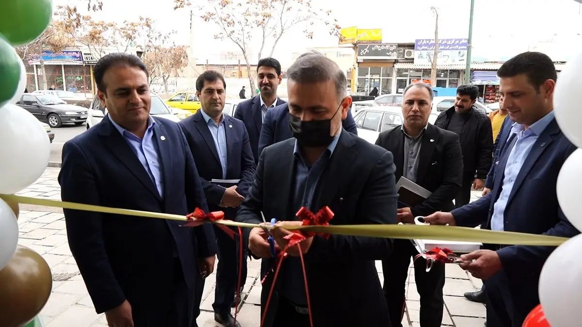 ساختمان جدید ۲ شعبه بانک قرضالحسنه مهر ایران در زنجان افتتاح شد