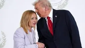 ملونی حسابی ترامپ را شوکه کرد | پاپ نمی‌فهمد! 