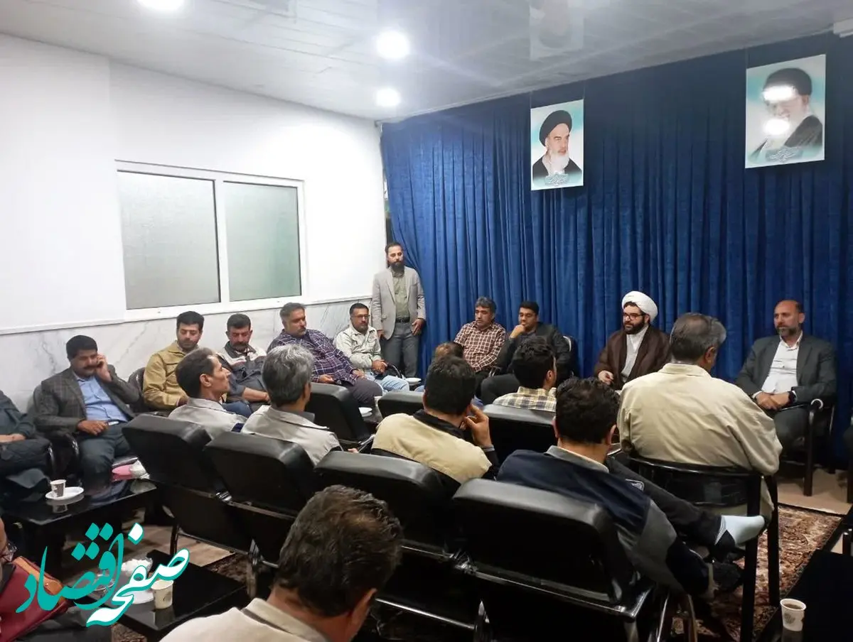 مراسم گرامیداشت هفته کار و کارگر و افتتاحیه خانه بهداشت کارگری پروژه قروه

