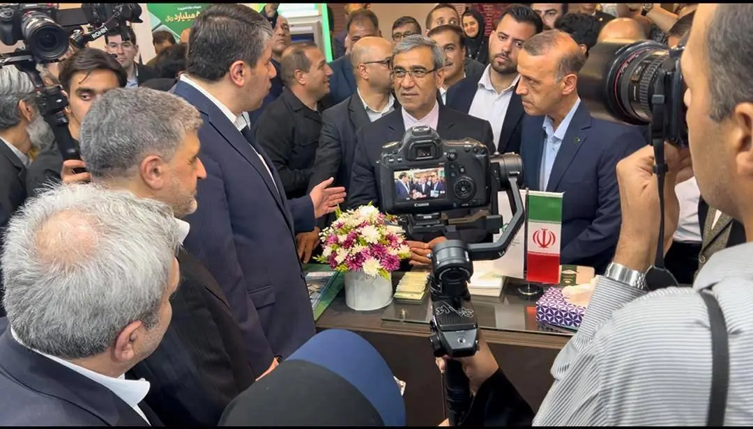 بازدید مدیرعامل بانک توسعه صادرات ایران از نمایشگاه مشهد اینوکس ۱۴۰۴