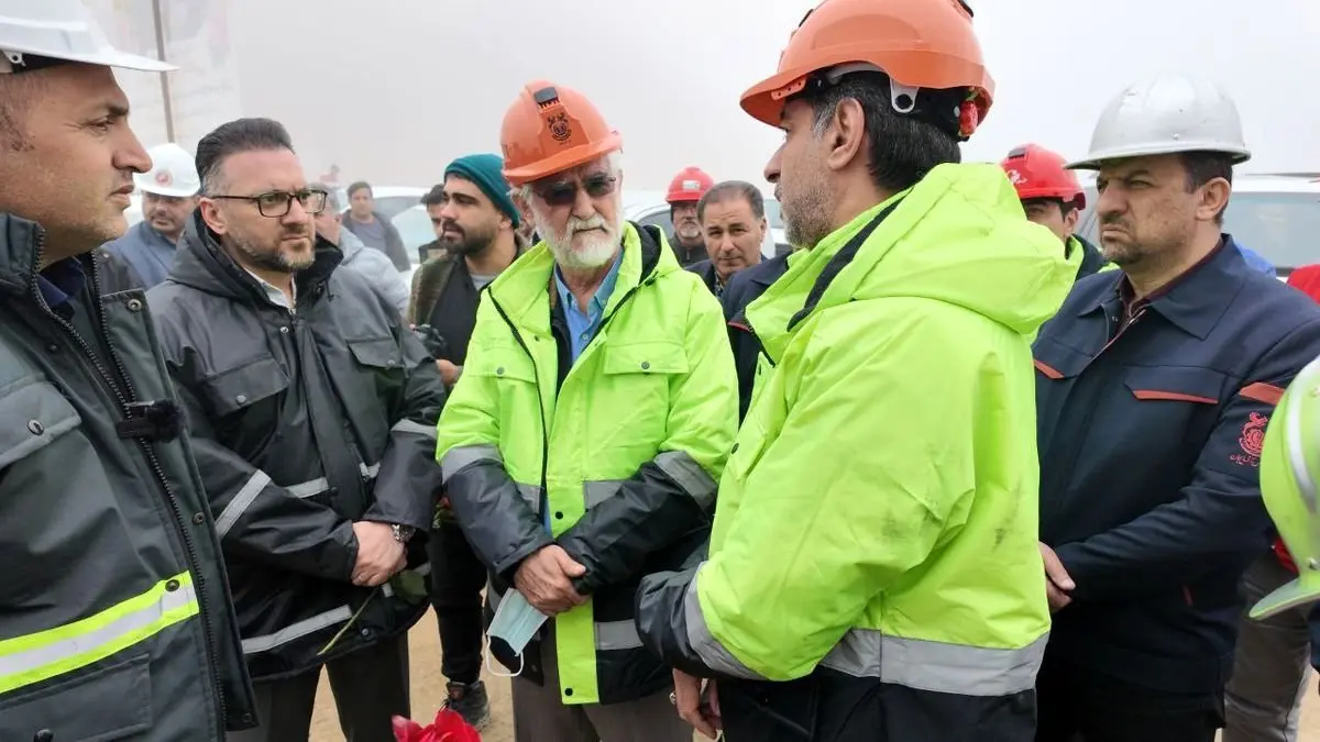 رئیس هیأت‌مدیره شرکت ملی مس از طرح‌های توسعه‌ای مجتمع مس سونگون بازدید کرد