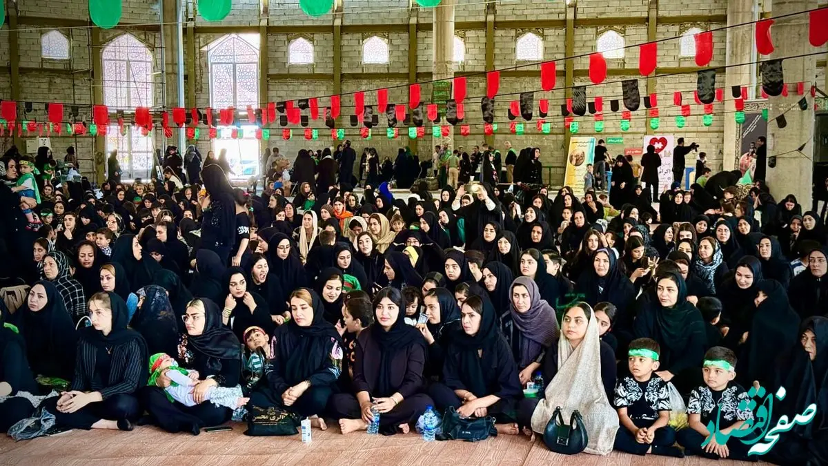 ماکو در سوگ طفل شش‌ماهه کربلا؛ نوای یا علی‌اصغر در مصلای ماکو طنین‌انداز شد