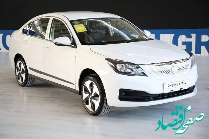 سومین تاکسی برقی ایران خودرو معرفی شد