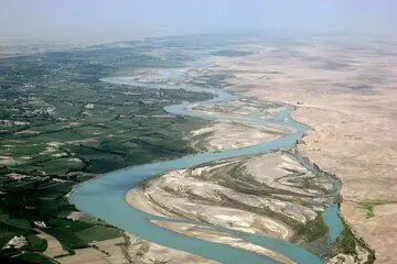 از لج و لجبازی طالبان با ایران بر سر هیرمند  تا ملاحظات عده ای در کشور درباره طالبان 