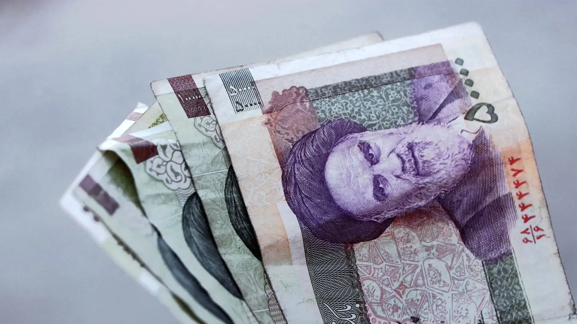 متناسب سازی حقوق بازنشستگان ۱۴۰۳ هنوز در پایه حقوق اجرا نشده