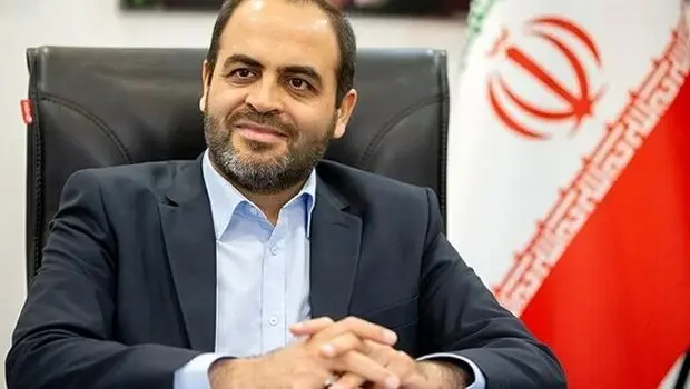 نفت فروختیم، پولش را پس نگرفتیم / رستمی: همه مشکلات را به تحریم گره نزنیم