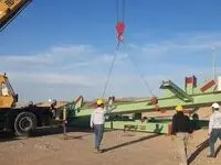 اولین محموله اسکلت فلزی کوره احیا به اقلید رسید

