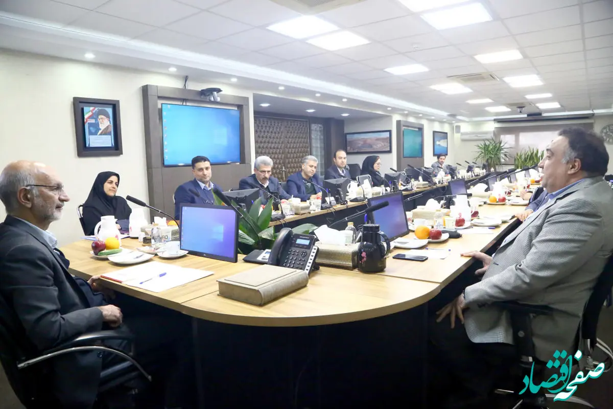 هم افزایی ایمیدرو و انجمن سنگ آهن برای رفع چالش های پیش روی صنعت فولاد