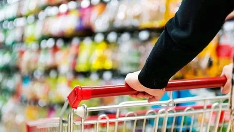 قیمت این کالاهای اساسی سر به فلک کشید + جدول کامل قیمت ها