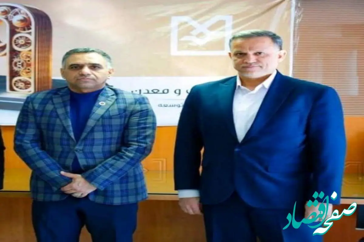 رییس اتاق بازرگانی استان قزوین در دیدار با مدیر استانی بانک صنعت و معدن از مساعدت این بانک به واحدهای تولیدی تقدیر کرد