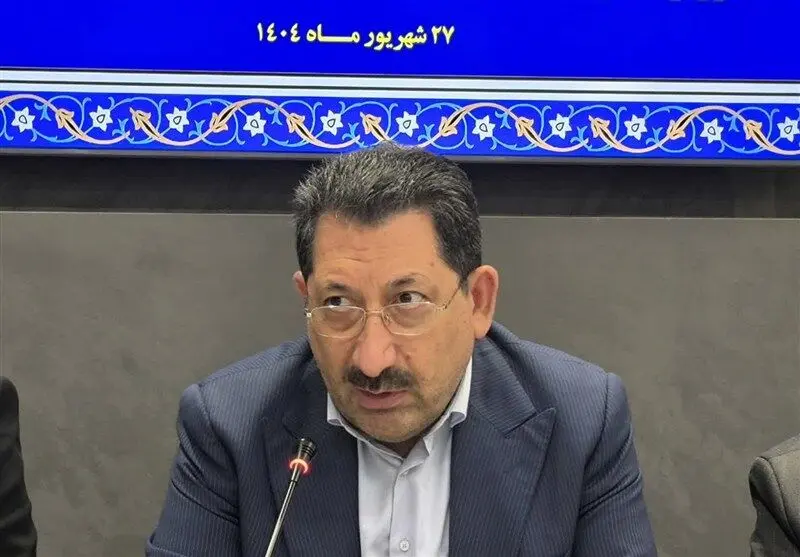 تامین اقلام پتروشیمی صنایع رسماً به بورس کالا محول شد / اتابک: وابستگی به واردات کاهش می‌یابد