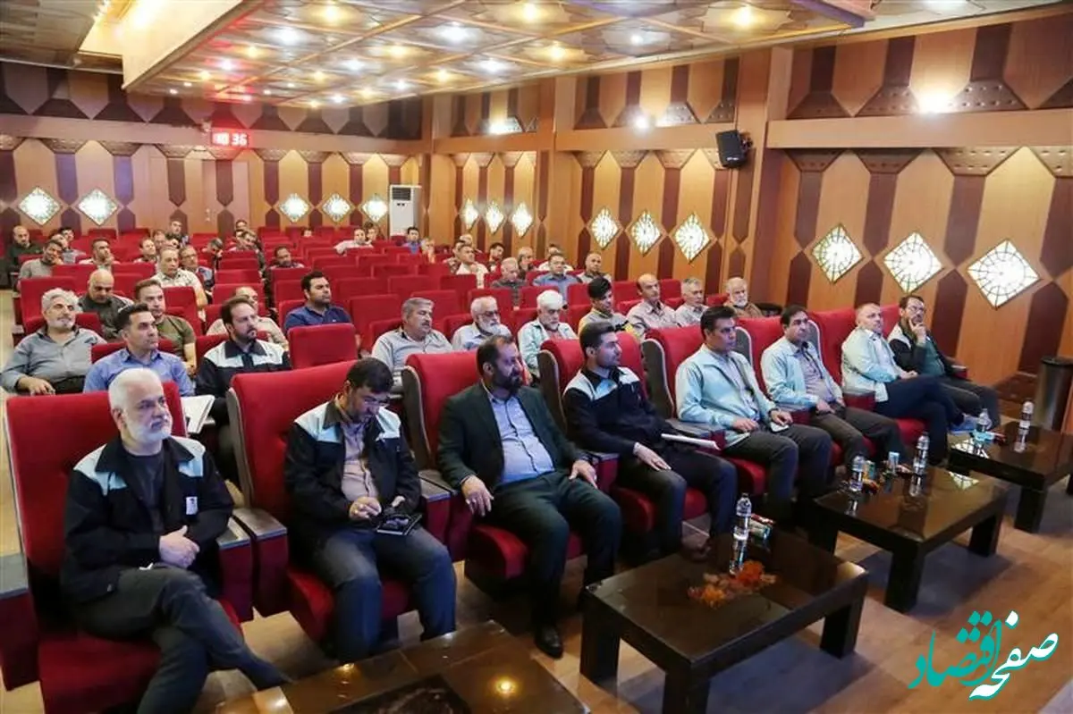 دوره آموزشی رانندگی تدافعی ویژه رانندگان خودروهای سبک در ذوب‌آهن اصفهان