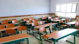 تجاوز وحشتناک معلم به دانش آموزان!