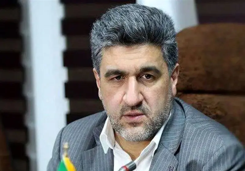 نگران نباشید / پای وزیر اقتصاد و رییس کل بانک مرکزی به بورس باز شد