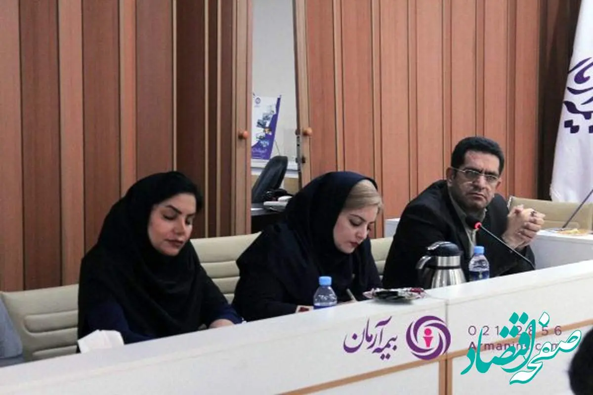 همدلی و همفکری؛ گفتوگوی نزدیک مدیرعامل بیمه آرمان با نمایندگان