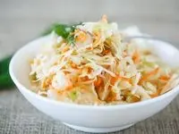 طرز تهیه ترشی کلم سفید و هویج مجلسی