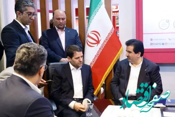 آمادگی بانک رفاه کارگران به منظور تامین مالی ارزی و ریالی طرح‌های توسعه‌ای صنعت پتروشیمی کشور