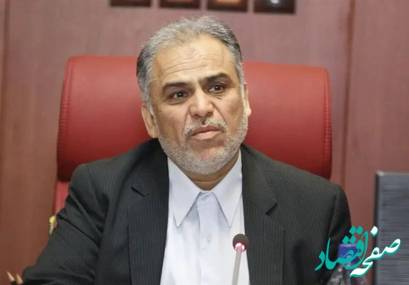 اکرمی: بازار سرمایه باید به سمت پویایی و ثبات حرکت کند | اولویت دولت در سال جدید: رشد اقتصادی و تقویت بازار سرمایه