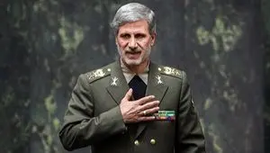 سرلشکر حاتمی: خلبانان شجاع مان پایگاه های آمریکا در منطقه را کوبیدند + ویدئو