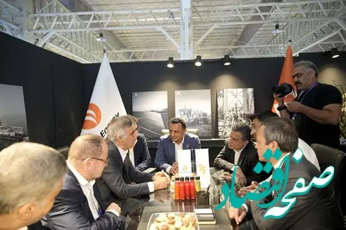 بازدید مدیرعامل گروه پتروایران از شرکت‌های حاضر در بیست‌ونهمین نمایشگاه بین‌المللی نفت