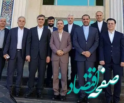 بازدید رئیس کل بانک مرکزی از شعبه بانک ملی ایران در مسقط