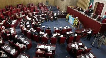 از سوژه تصویر یک صندلی متفاوت در مجلس خبرگان رهبری تا سوءقصد به جان یک نماینده