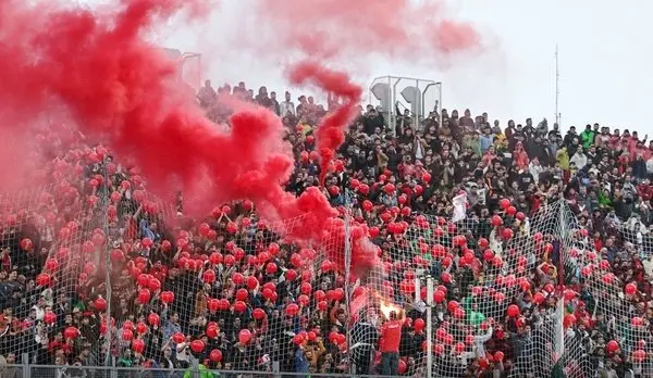 فصل سرنوشتساز: جنگ سهجانبه برای قهرمانی | رقابت تنگاتنگ: سه غول لیگ در مسیر قهرمانی | چه تیمی قهرمان لیگ برتر میشود؟