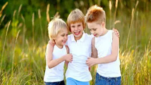 روز پسر در تقویم ۱۴۰۴ چه روزی است؟ + علت نامگذاری روز پسر