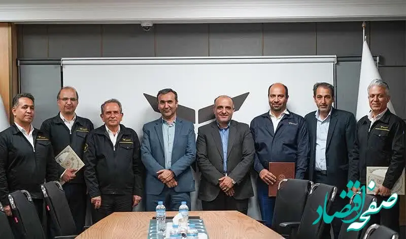 گروه بهمن در سخت‌ترین شرایط با کمیته امداد همکاری کرد